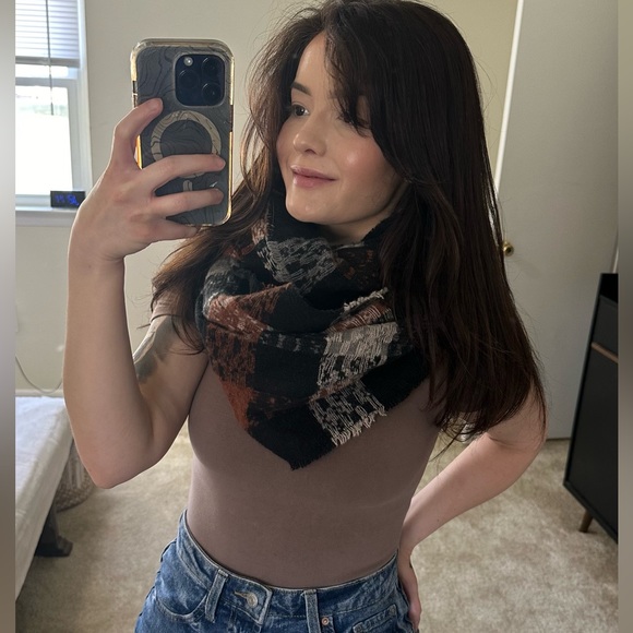 Plaid Infinity Scarf OS - Picture 6 of 6